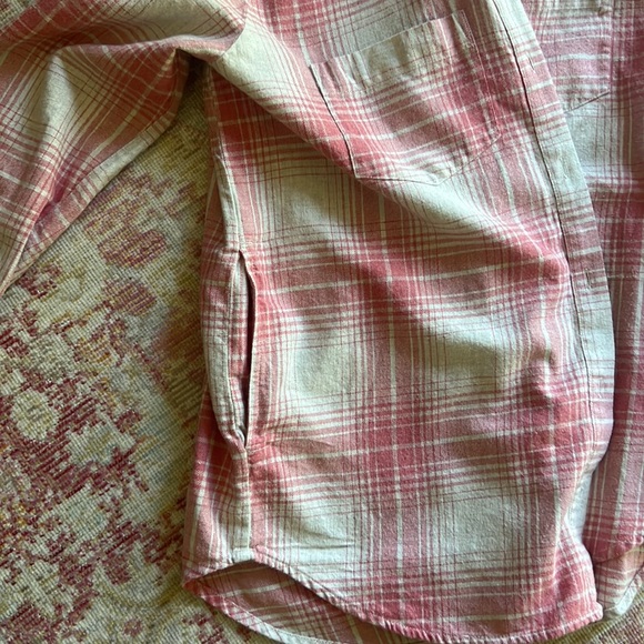 Madewell Pink Flannel - Picture 5 of 9